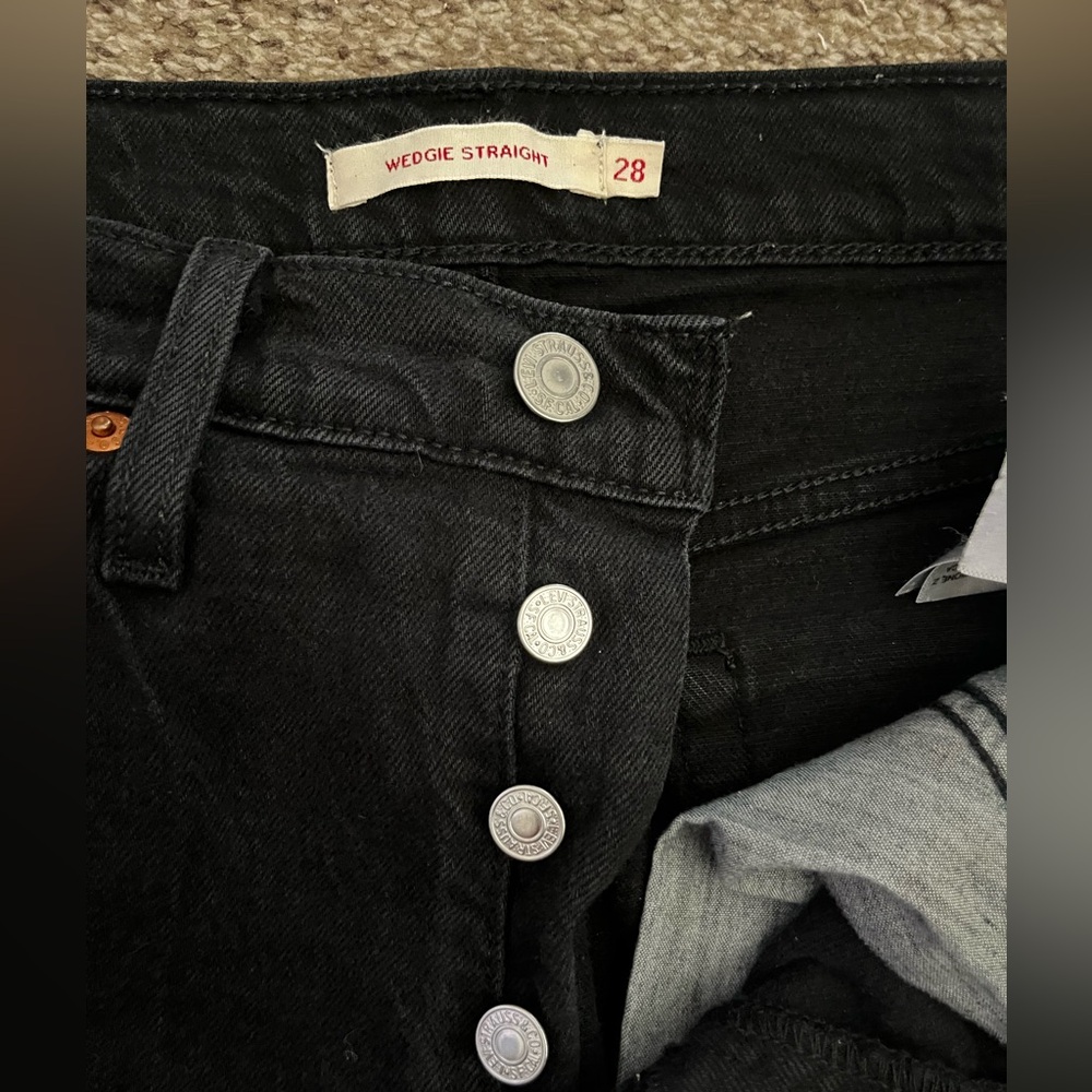 Levi’s Wedgie Straight Black Size 28 - Picture 4 of 7